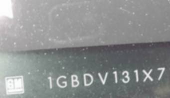VIN prefix 1GBDV131X7D1