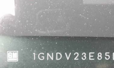 VIN prefix 1GNDV23E85D1