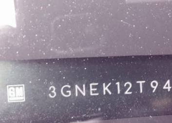 VIN prefix 3GNEK12T94G1