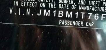 VIN prefix JM1BM1T76F12