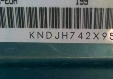 VIN prefix KNDJH742X950