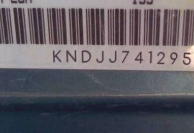 VIN prefix KNDJJ7412950