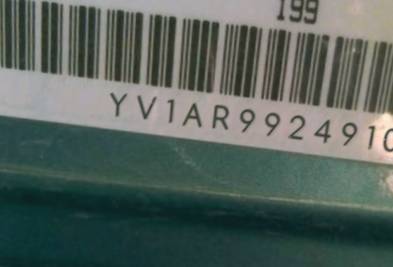 VIN prefix YV1AR9924910