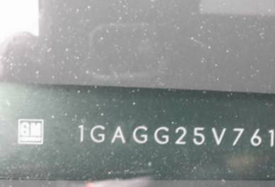 VIN prefix 1GAGG25V7612