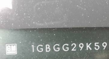 VIN prefix 1GBGG29K5911
