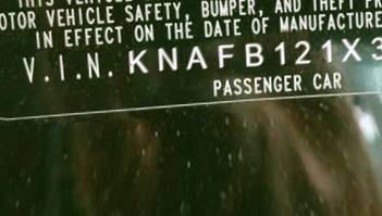 VIN prefix KNAFB121X352