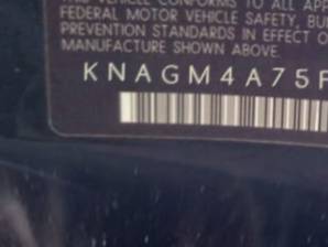 VIN prefix KNAGM4A75F55