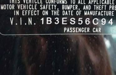 VIN 1B3ES56C94D527050