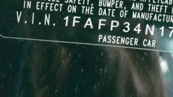 VIN 1FAFP34N17W227725