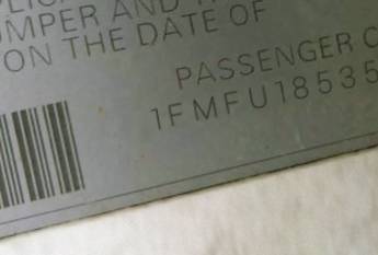VIN 1FMFU18535LA39557