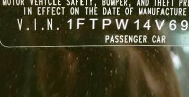 VIN 1FTPW14V69FA28226