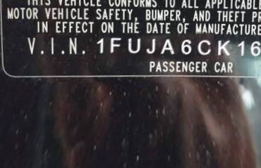 VIN 1FUJA6CK16DW65730