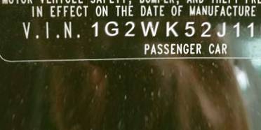 VIN 1G2WK52J11F173827