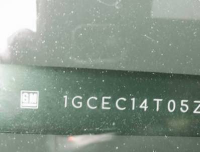 VIN 1GCEC14T05Z198430