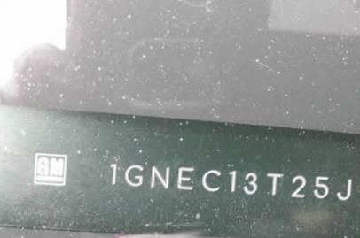 VIN 1GNEC13T25J195035