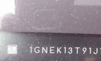 VIN 1GNEK13T91J114030