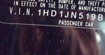 VIN 1HD1JN519BB025422