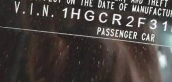 VIN 1HGCR2F31FA193702