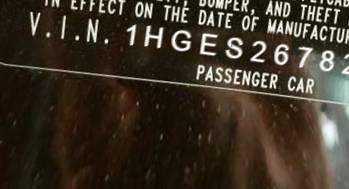 VIN 1HGES26782L080019