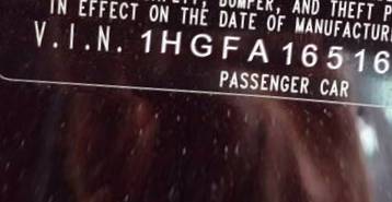 VIN 1HGFA16516L021044