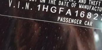 VIN 1HGFA16827L134609