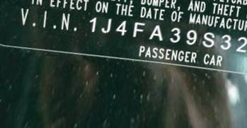 VIN 1J4FA39S32P737632