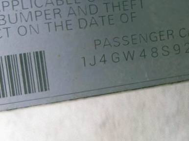 VIN 1J4GW48S92C211509