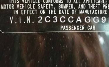 VIN 2C3CCAGG9EH232844