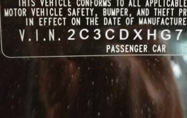 VIN 2C3CDXHG7CH151501