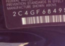 VIN 2C4GF68495R526695