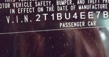 VIN 2T1BU4EE7BC594930