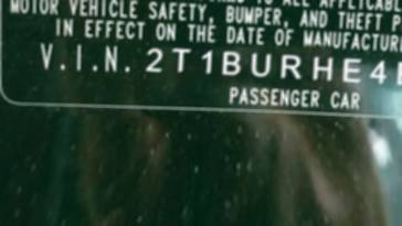VIN 2T1BURHE4EC123279