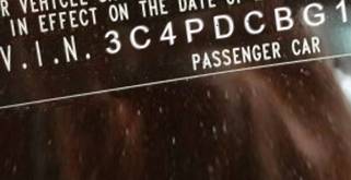 VIN 3C4PDCBG1CT149720