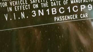 VIN 3N1BC1CP9BL414966