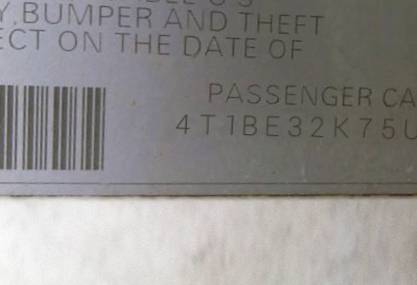 VIN 4T1BE32K75U417671