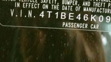 VIN 4T1BE46K09U277940