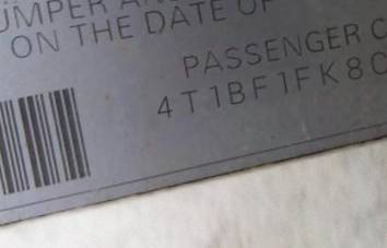 VIN 4T1BF1FK8CU017692