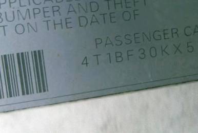 VIN 4T1BF30KX5U089310