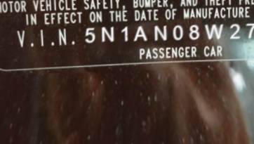 VIN 5N1AN08W27C519120