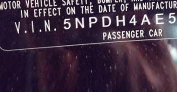 VIN 5NPDH4AE5GH705658