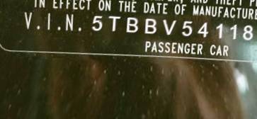 VIN 5TBBV54118S523913