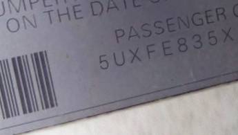 VIN 5UXFE835X8L163524