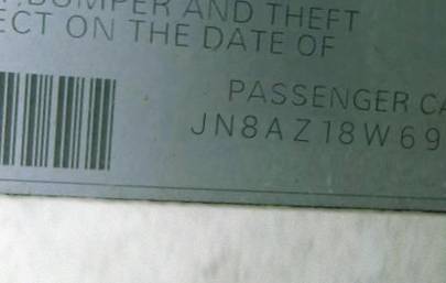 VIN JN8AZ18W69W108856