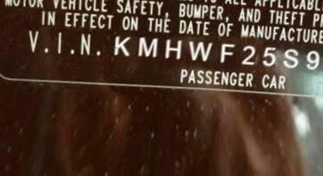 VIN KMHWF25S92A598595