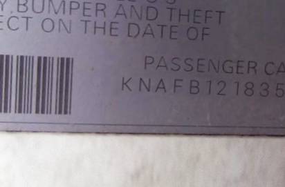 VIN KNAFB121835268749