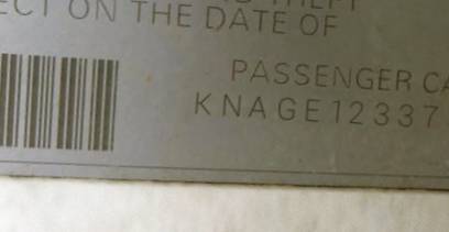 VIN KNAGE123375109298