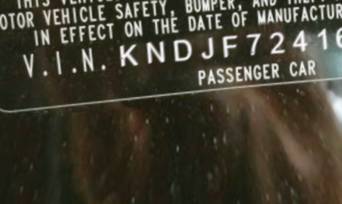 VIN KNDJF724167264176