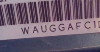 VIN WAUGGAFC1DN134992