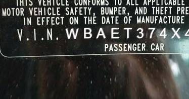 VIN WBAET374X4NJ80374