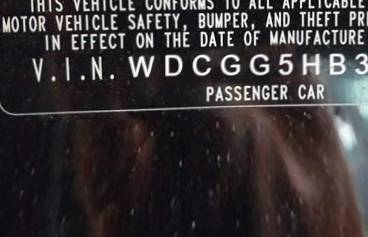 VIN WDCGG5HB3EG317700